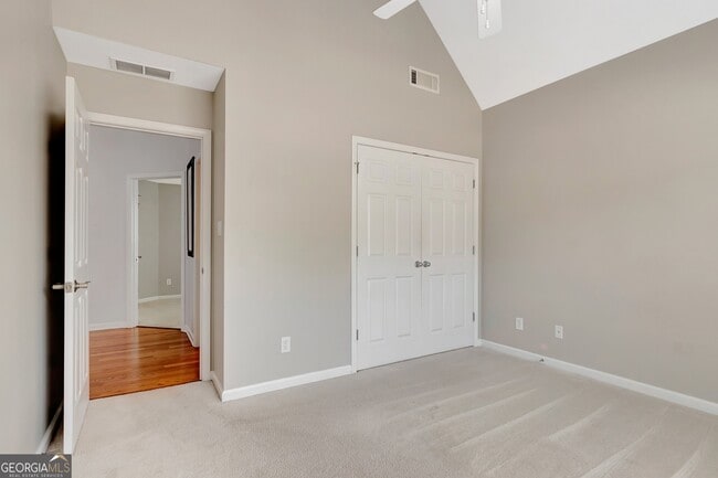 Building Photo - 240 Turnbridge Cir