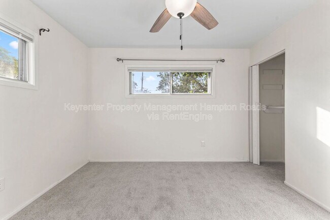 Building Photo - 4707 Dermott St