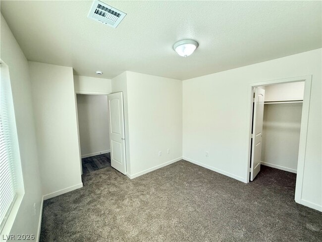 Building Photo - 1081 Quartzite Ave