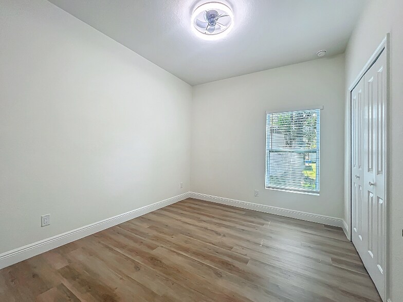 Building Photo - 1001 Jenkins St