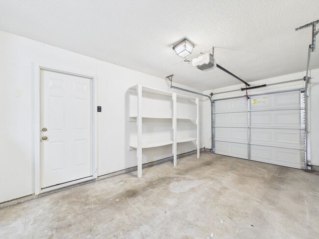 Building Photo - Coming Soon! 2 Bedroom 2 Bathroom