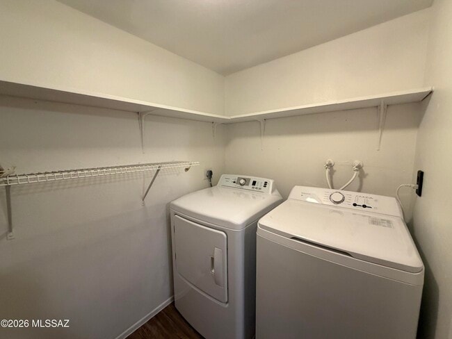 Building Photo - 2759 W Anklam Rd