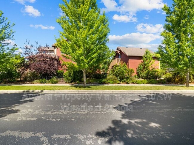 Building Photo - 4172 W Lakebridge Drive