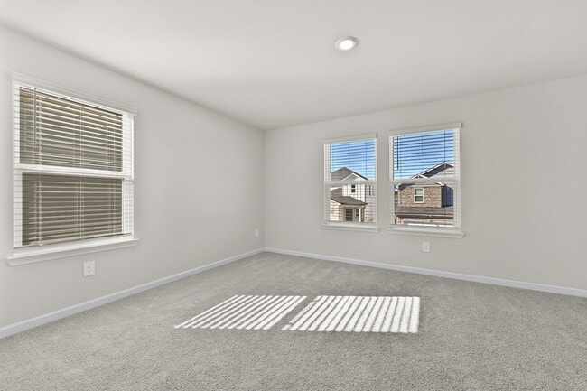 Building Photo - 2327 Whitworth St