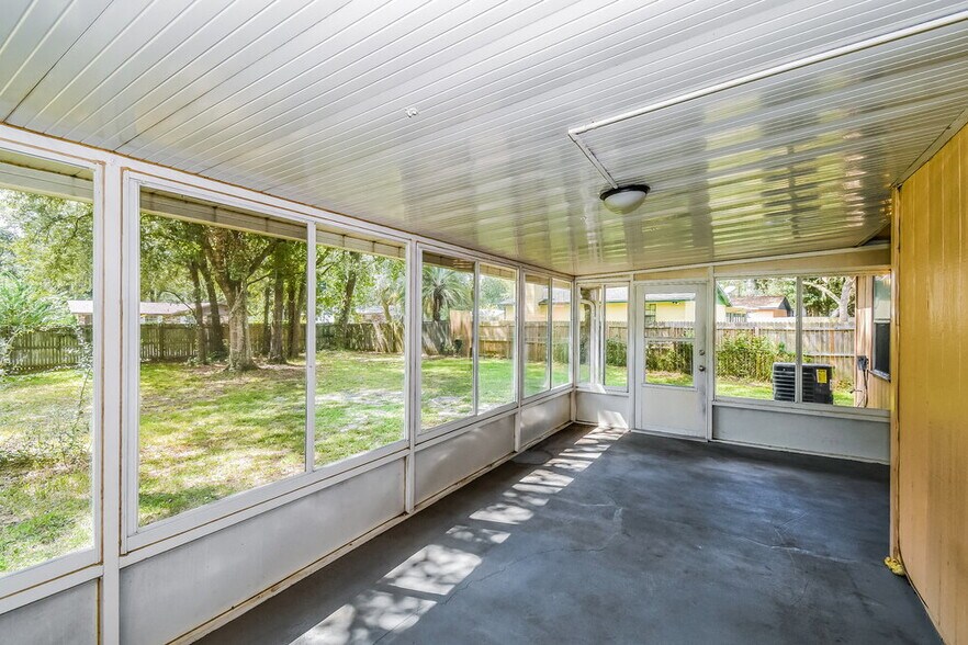 Building Photo - 1348 High Plains Dr S