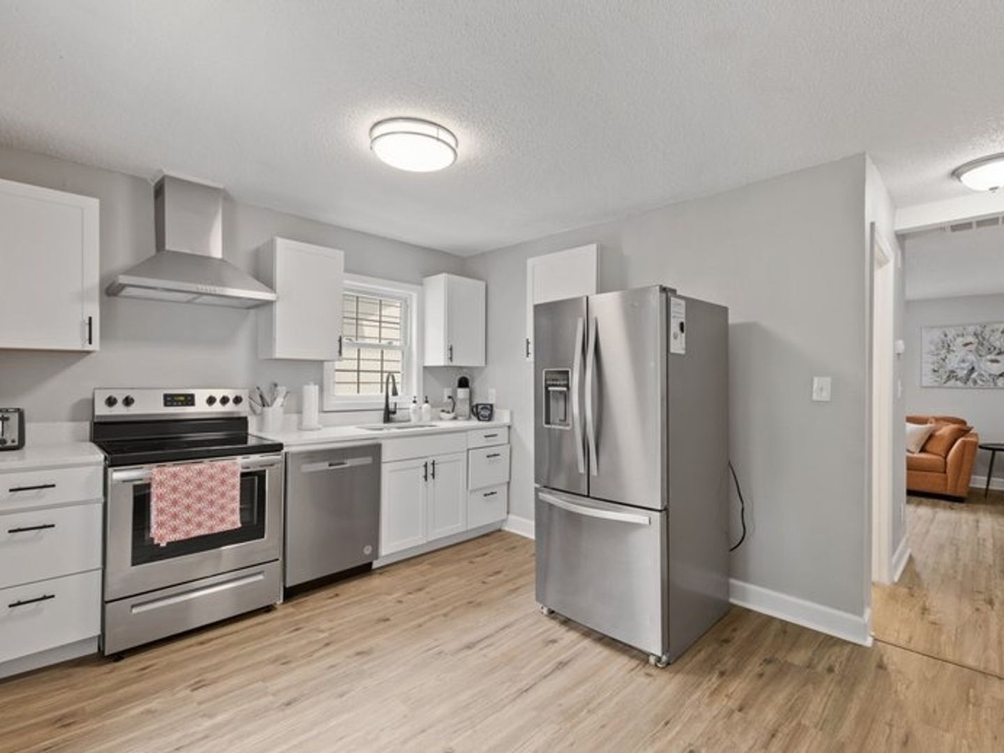 Building Photo - 524 Branch St