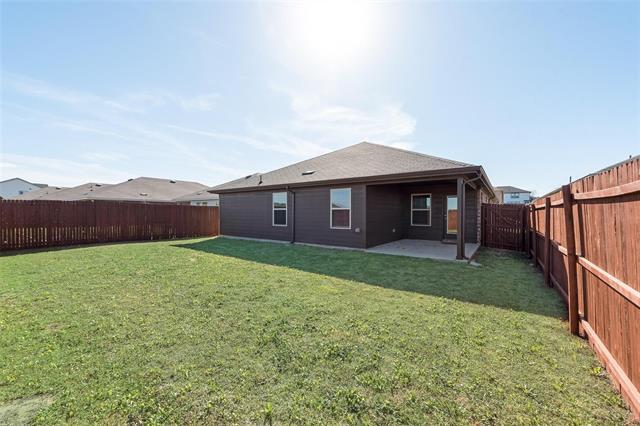 Building Photo - 4016 Huntington Dr