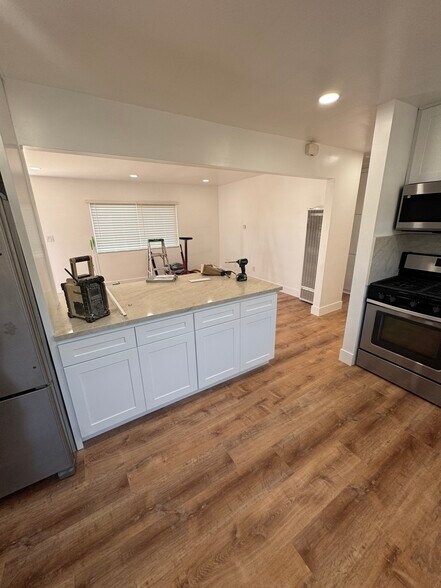 Building Photo - 60 Ocean View Ave