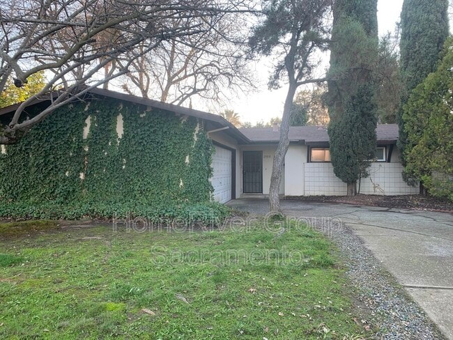 Primary Photo - 2008 Polley Dr