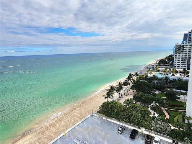 Building Photo - 2751 S Ocean Dr