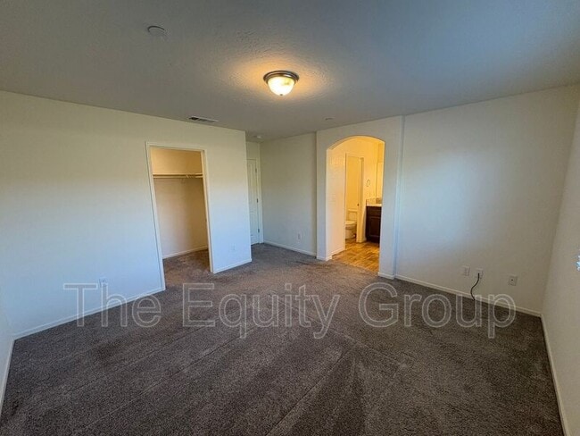 Building Photo - 2134 E Delta Ct