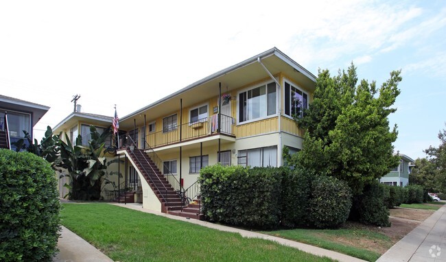 Primary Photo - Muir Garden Apartments