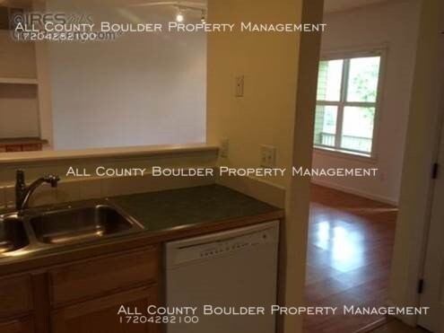 Building Photo - 1575 Zamia Ave