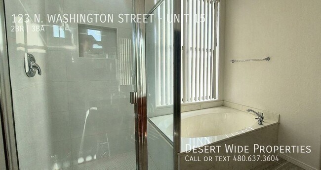 Building Photo - 123 N Washington St