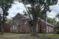 Building Photo - 8902 Bayshore Ln