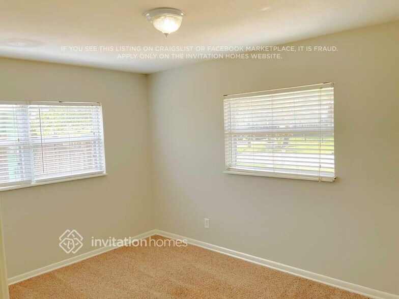 Building Photo - 1627 Bentin Dr S