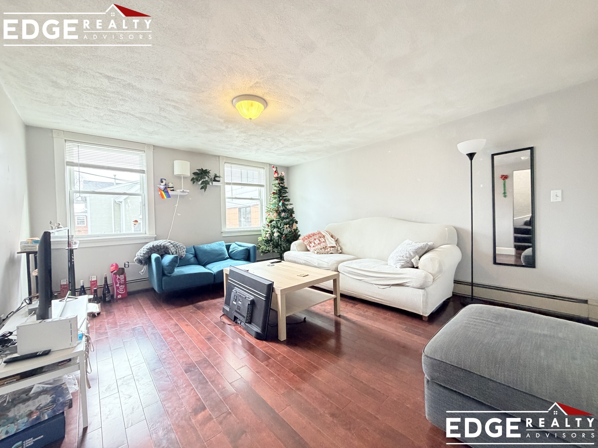 Building Photo - 5 Cottage St