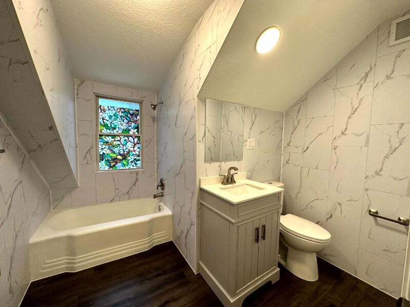 Building Photo - 2804 E 44th St