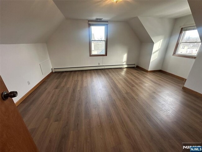 Building Photo - 74 Rosemont Ave