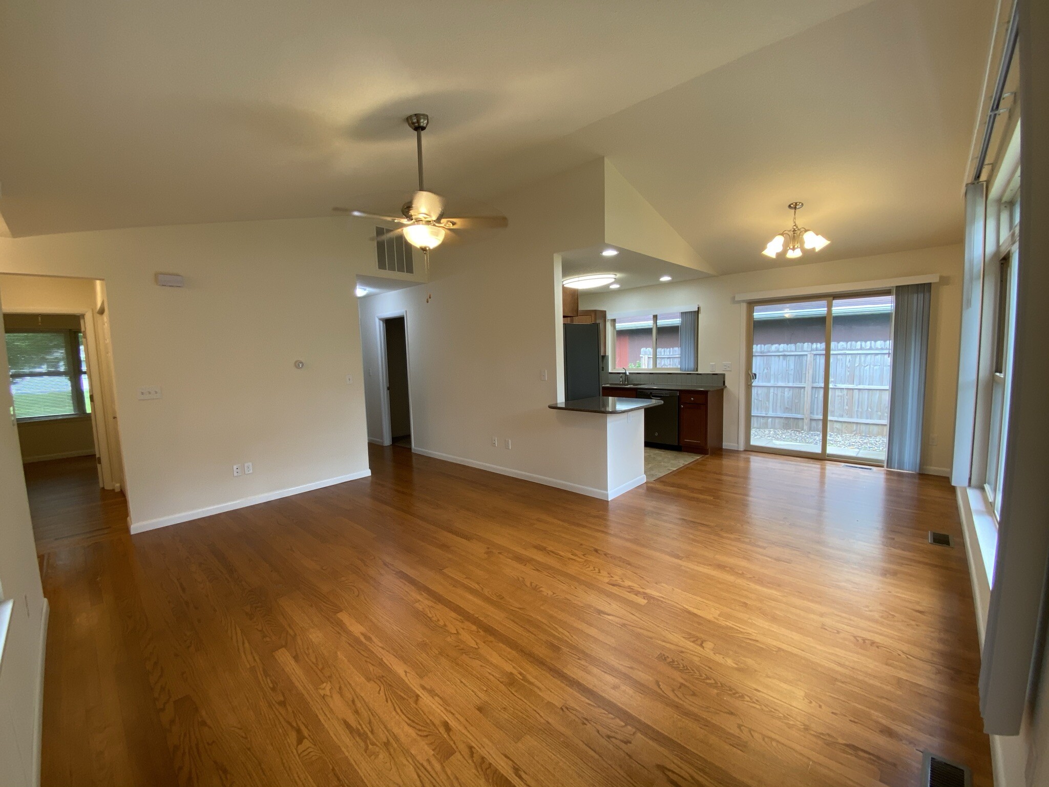 Living Room - 606 E Colorado Ave