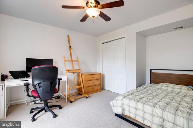 Building Photo - 7536 San Diego Ct