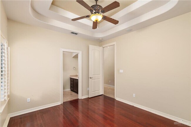 Building Photo - 4101 Tyler Ave W