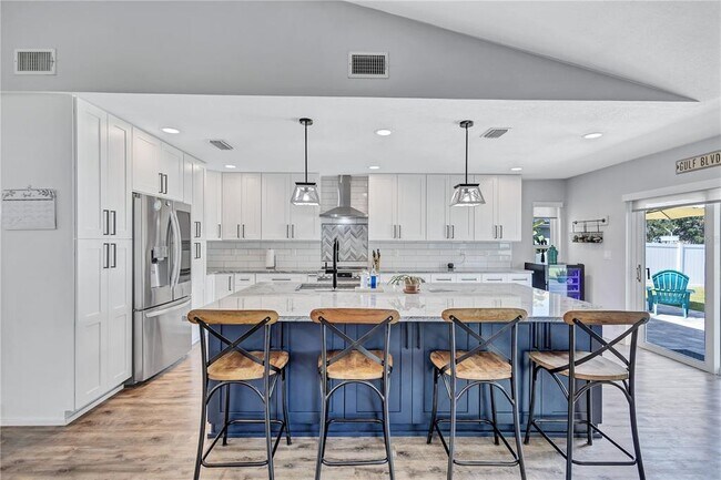 Building Photo - 10825 Christopher Ct