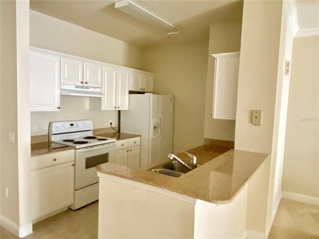 Building Photo - 303 Southern Pecan Cir