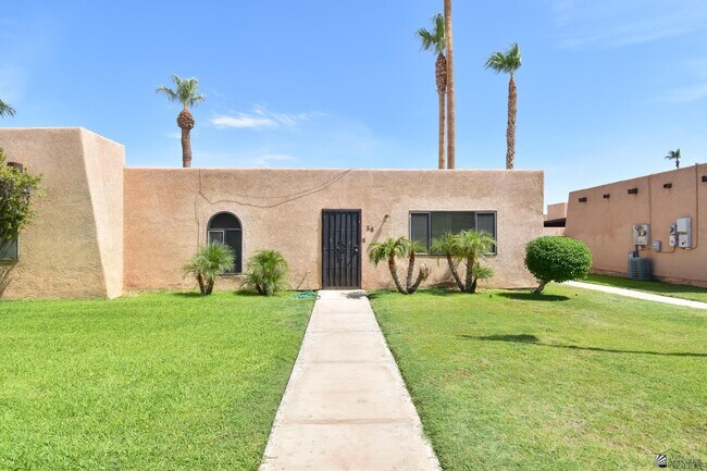 Primary Photo - 2490 W Yowell Ct
