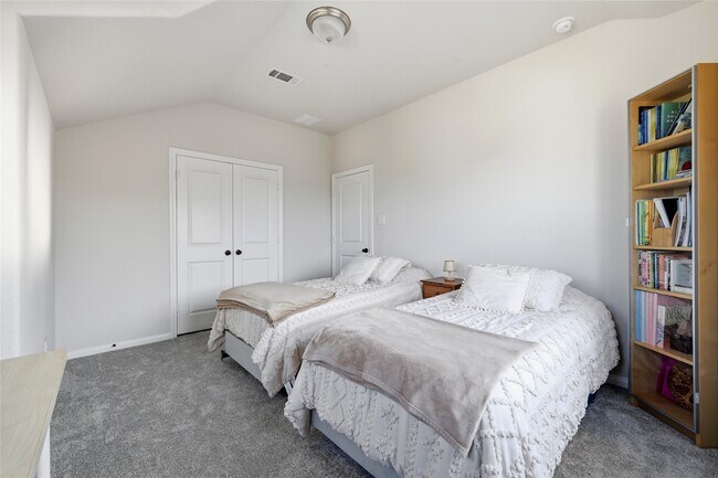Building Photo - 31327 Sellers Terrace Dr