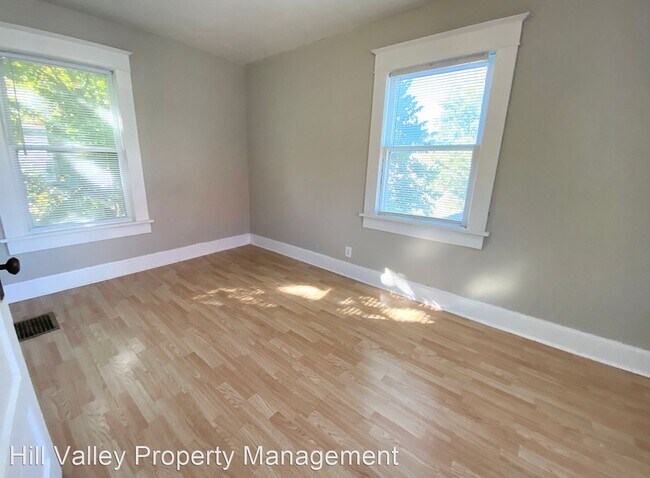 Building Photo - 2 br, 1 bath House - 1111 Hulman