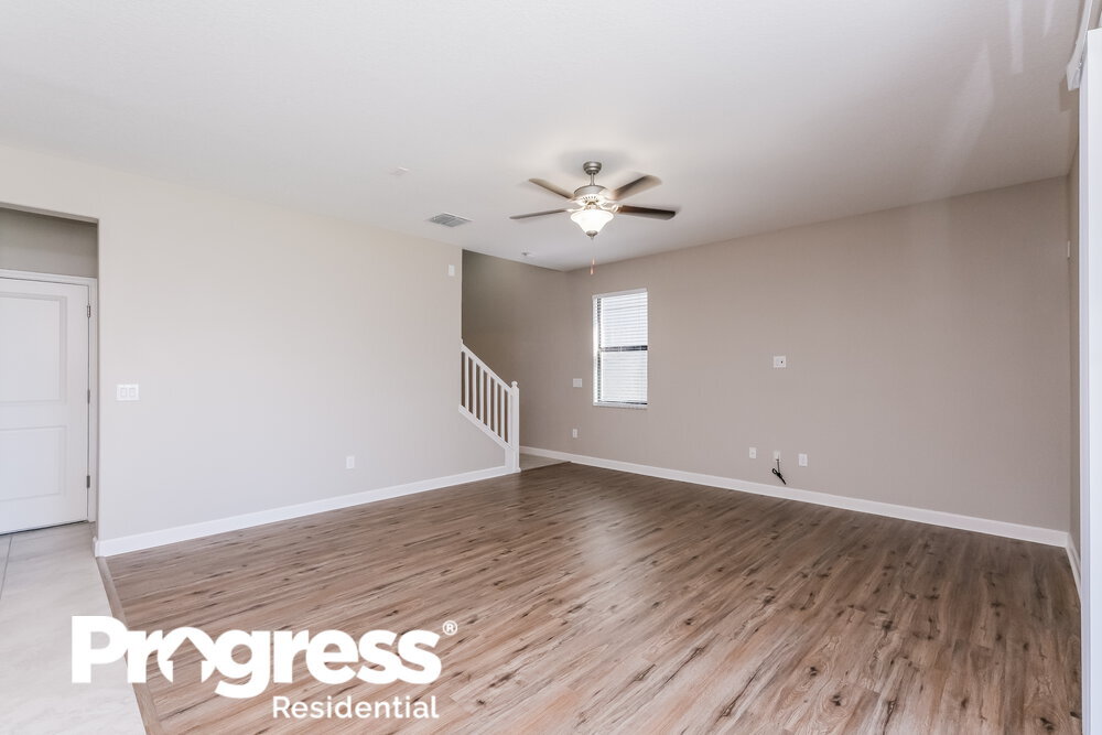 Building Photo - 9935 Ivory Dr