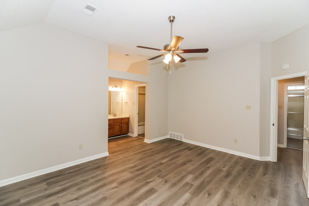 Building Photo - 4371 Bunker Hill Dr