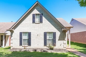 Building Photo - 1260 Whitten Rd