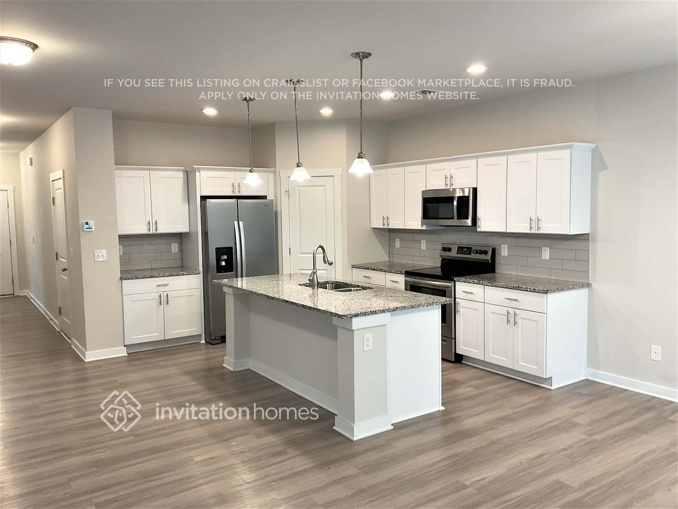 Building Photo - 3023 Ayana Dr