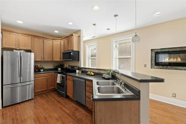 Building Photo - 1924 Geyer Ave