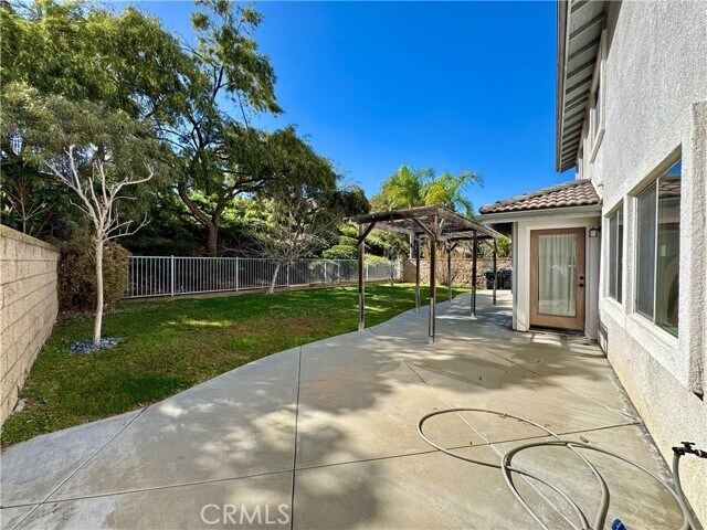 Building Photo - 16612 China Berry Ct