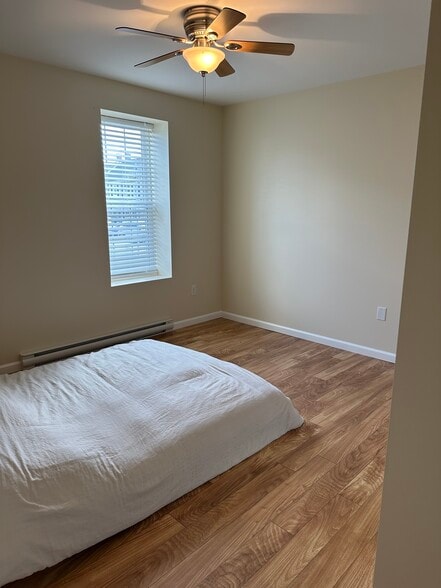 Bedroom - 1125 3rd St