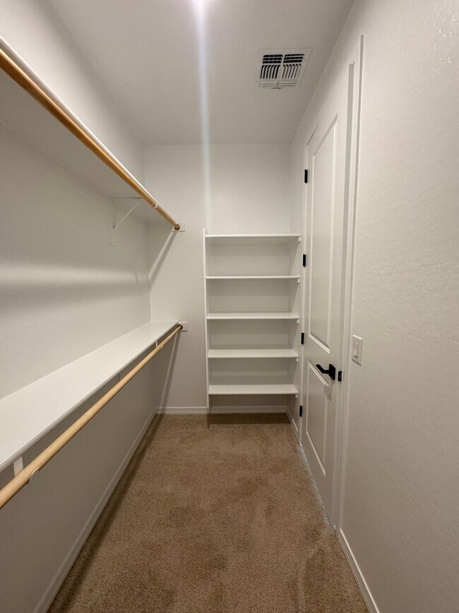 Building Photo - Brand new home in Vistancia/ ** Ask about our move in specials **
