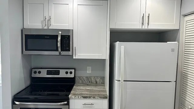 Building Photo - 1009 Autumn Woods Ln