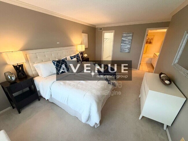 Building Photo - 312 Clayton Xing Dr