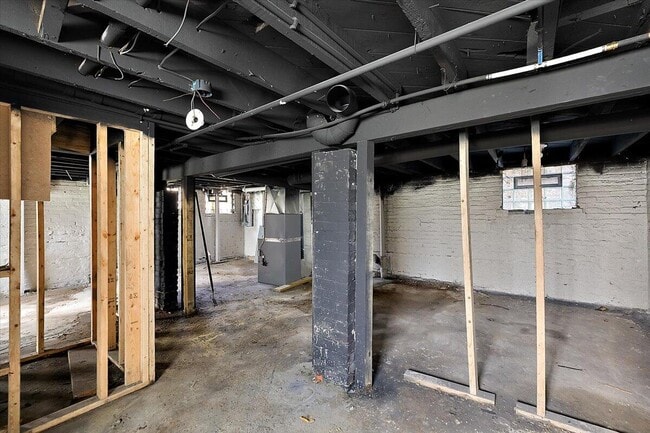 Building Photo - 3473 Townsend St