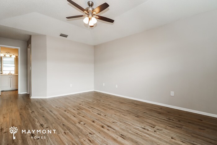 Building Photo - 15155 Nighthawk Dr