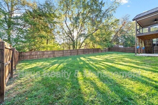 Building Photo - 961 Bonellis Ln