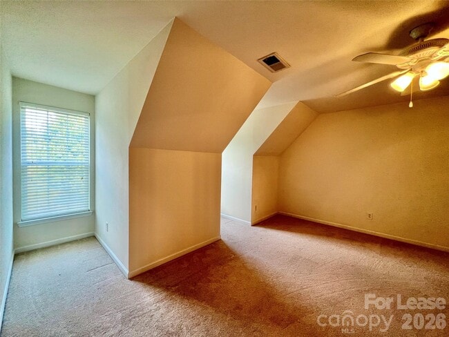 Building Photo - 10707 Fred Gutt Dr