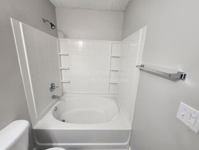 Building Photo - 3752 Waldrop Ln