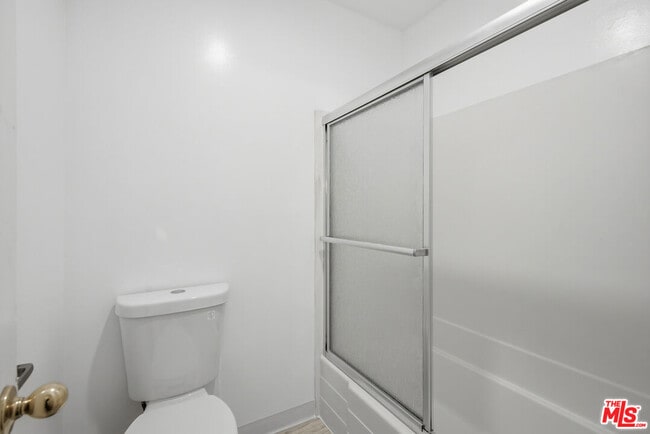 Building Photo - 7742 Redlands St