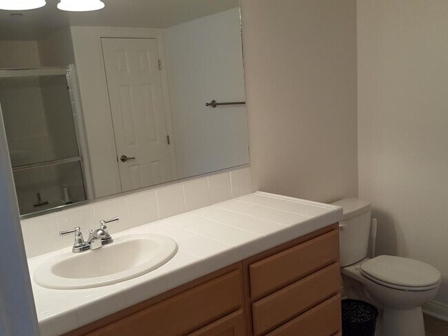 Building Photo - Pismo Beach Condo