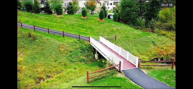 Building Photo - 3010 Mahican Cir