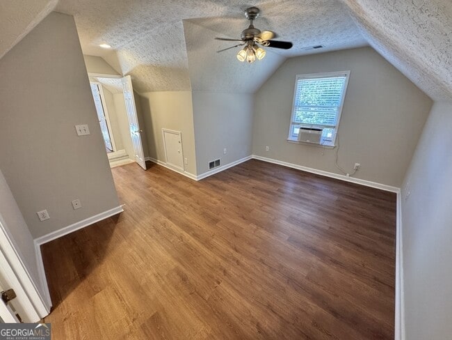 Building Photo - 45 Gentry Dr